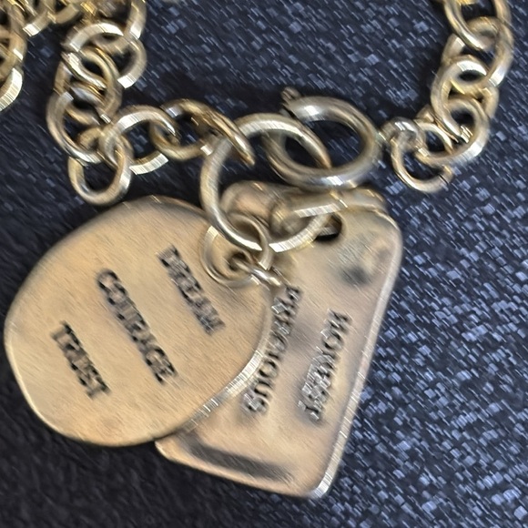 Gold Tone Pendant Long Chain Necklace Dog Tag Inspirational Words - Picture 6 of 8